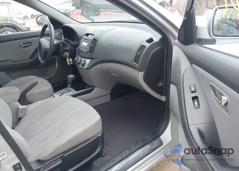 2010 Hyundai Elantra Gls z USA, uszkodzony, nr VIN KMHDU4AD0AU016204